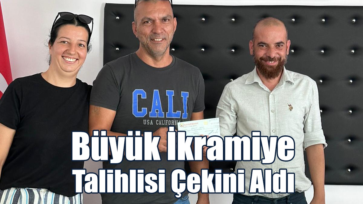Büyük İkramiye Talihlisi Çekini Aldı