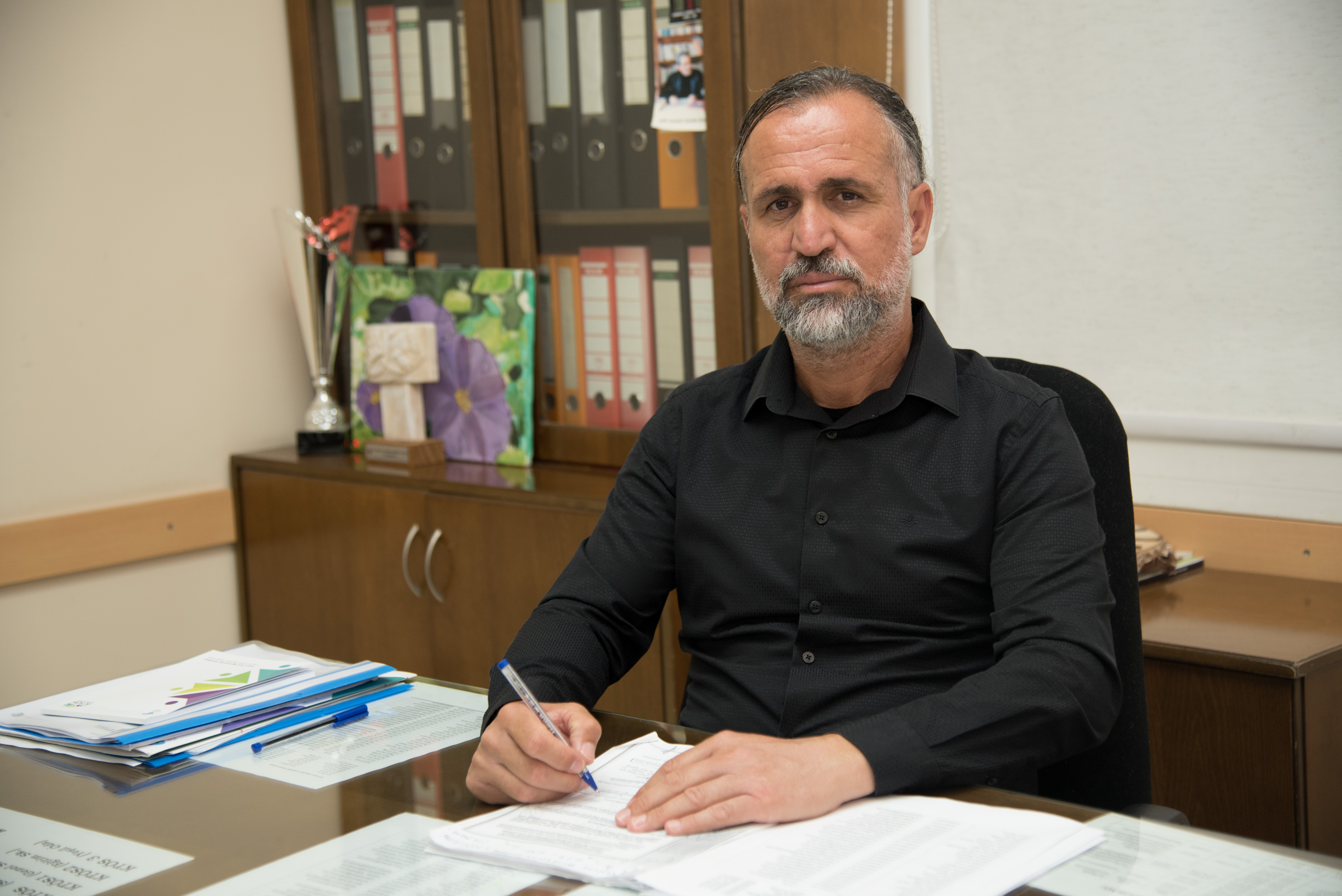 Maaşını isteyen öğretmen kapı dışarı edildi...KTÖS: Bu hukuksuzluk ve siyasi baskıdır