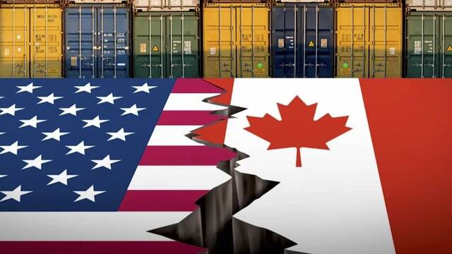 Trump, Kanada'ya uygulanan tarifeyi yüzde 10 artıracağını açıkladı