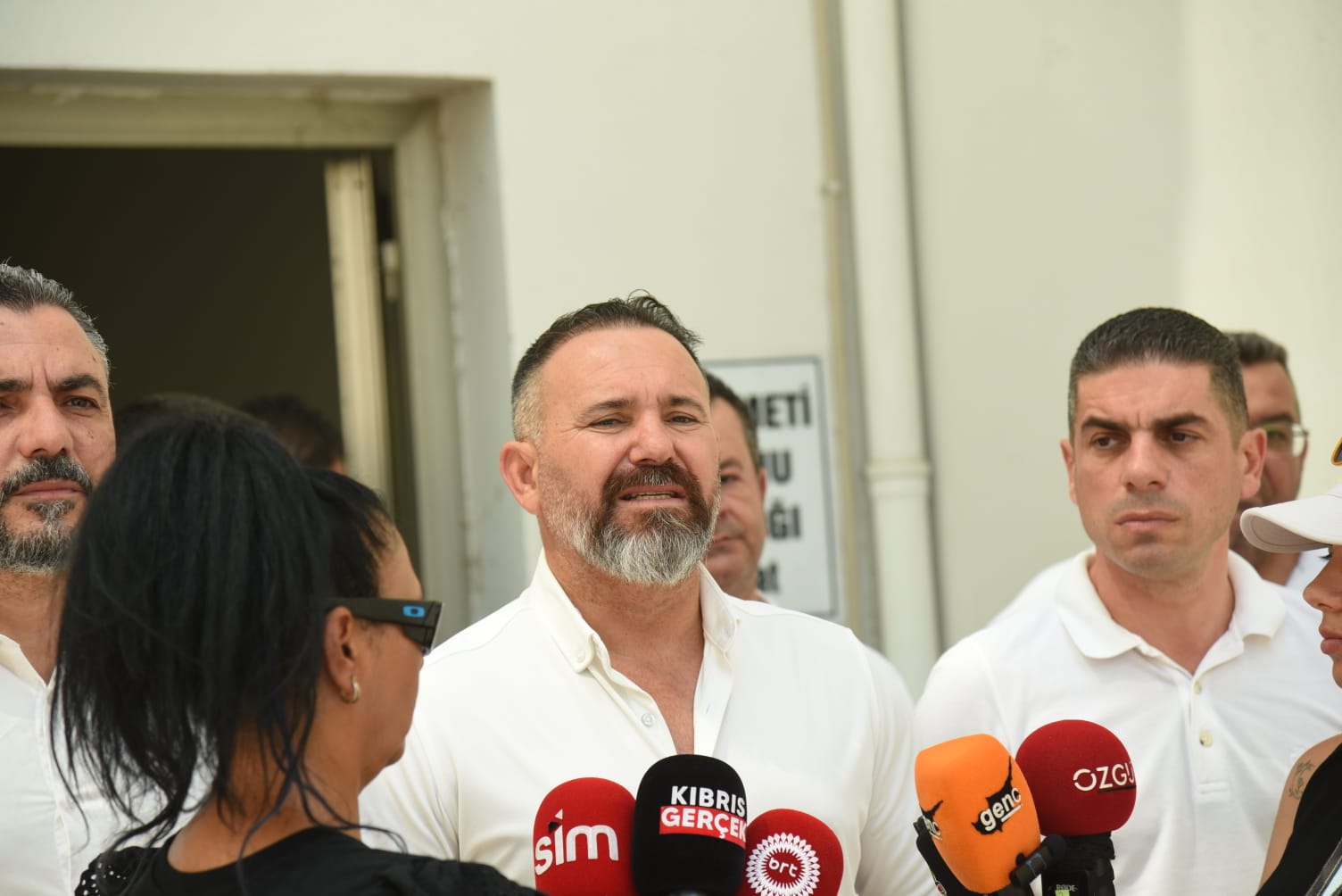 Resmi Kabz Memurluğu ve Mukayyitlik Dairesi’ndeki grev yarın da devam edecek