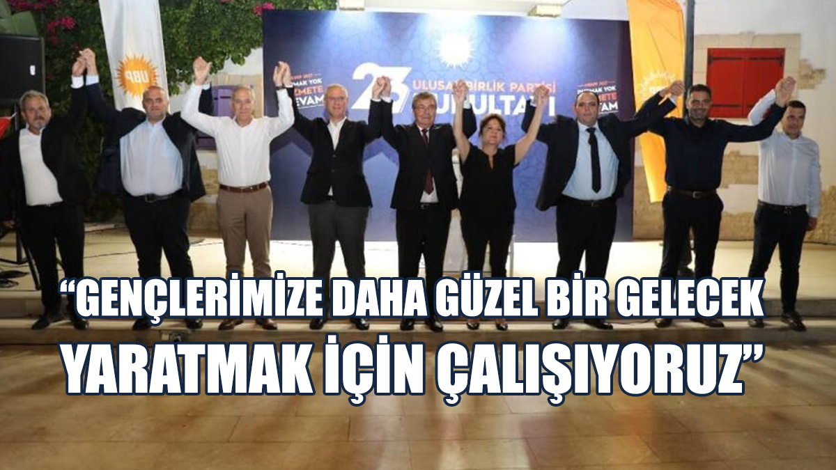 Üstel, Partili Gençlerle Biraraya Geldi
