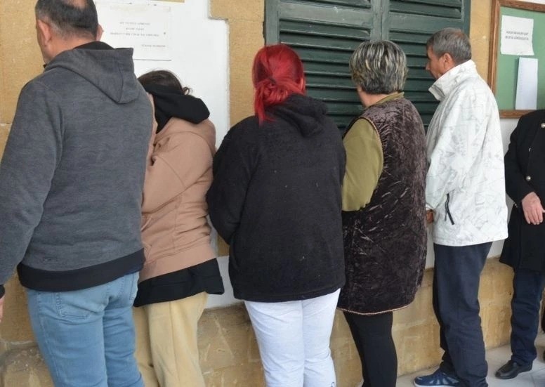 Yenicami muhtarı ve 10 kişi sahte kira sözleşmesinden tutuklandı