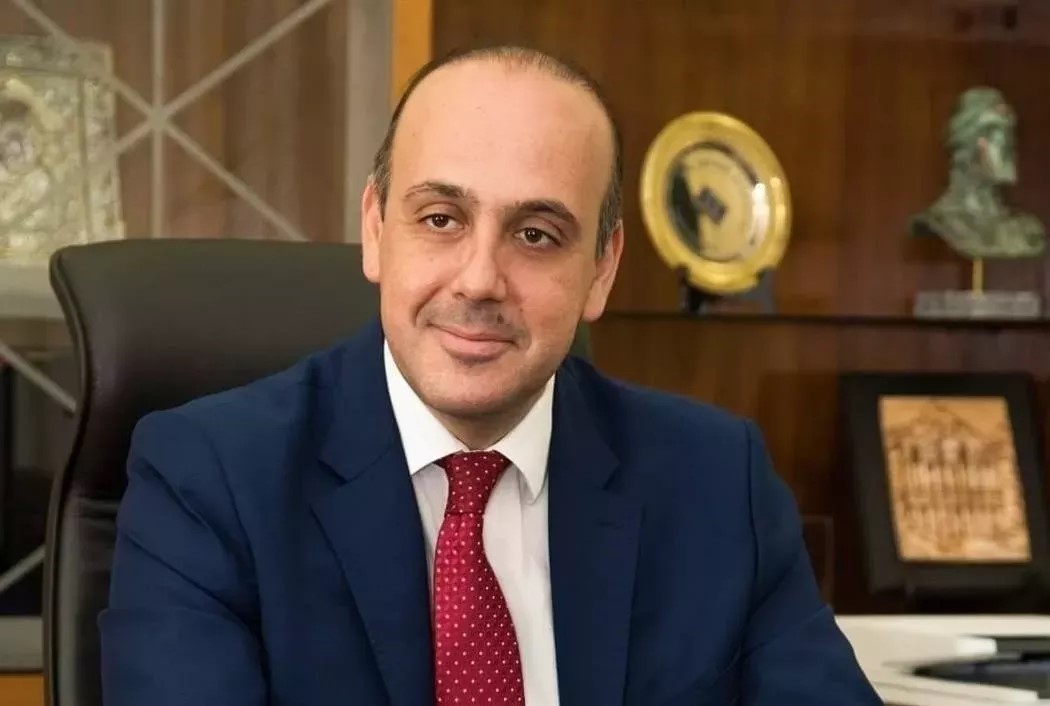 Baf Belediye Başkanı Fedonos, hakkındaki tecavüz şikayeti nedeniyle açığa alınıyor