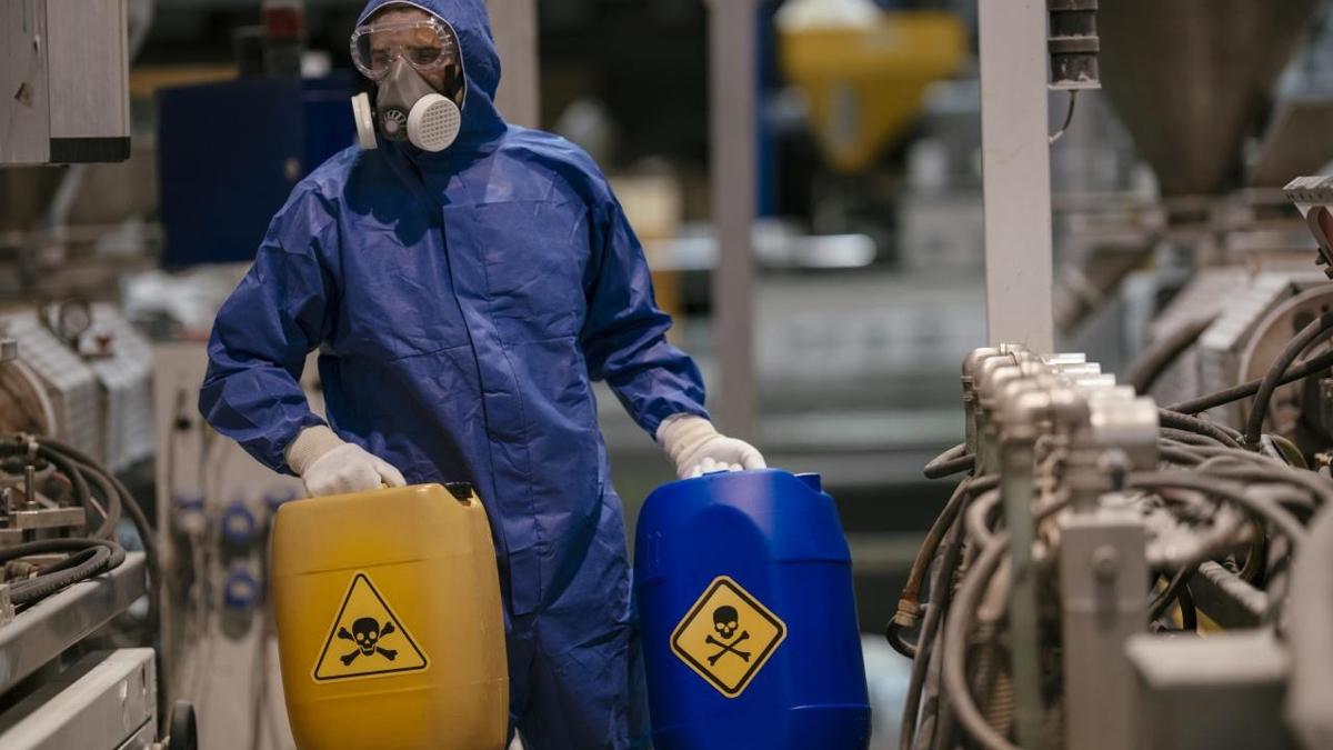 ABD'nin California eyaletinde tanktaki kimyasal sızıntı nedeniyle yaklaşık 40 bin kişi için tahliye emri verildi
