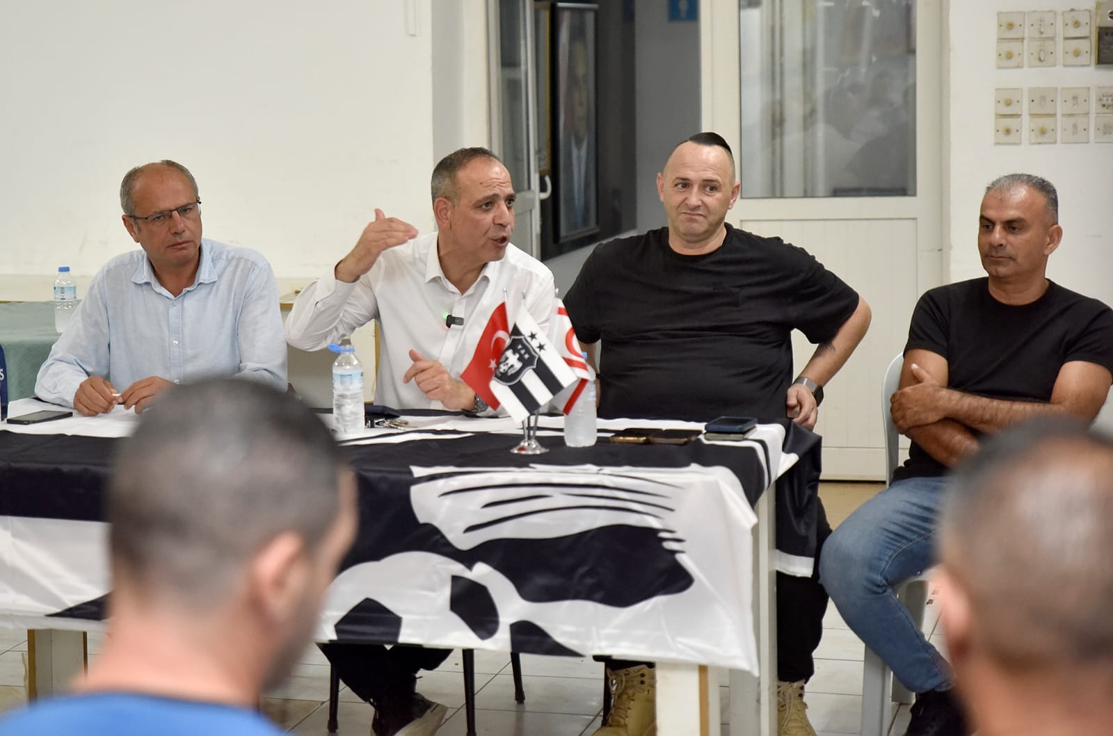 Harmancı, Yenicami Ağdelen Spor Kulübü ve GÖÇTAŞ’ı ziyaret etti