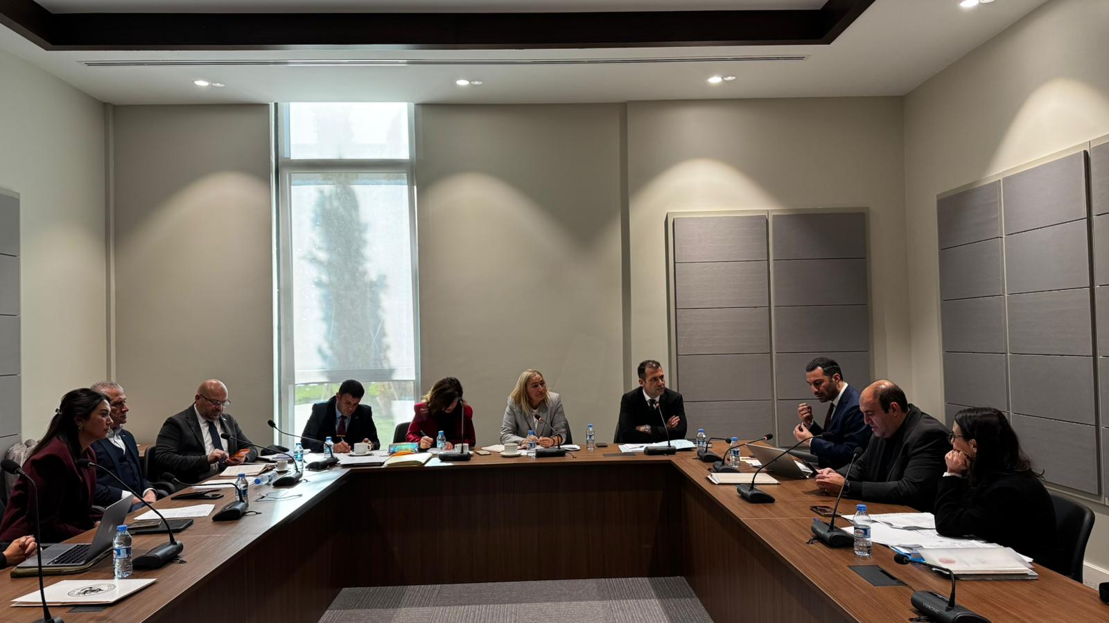 Mahkemeler (Değişiklik) Yasa Tasarısı’nı ele alındı