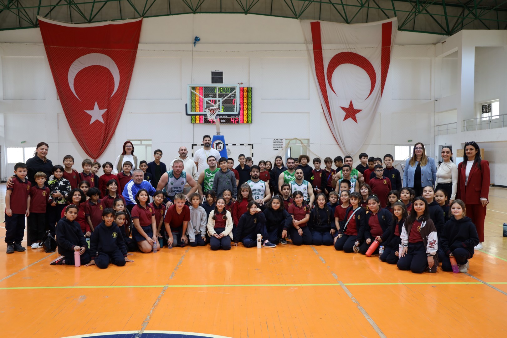 Farkındalık için sahaya çıktılar