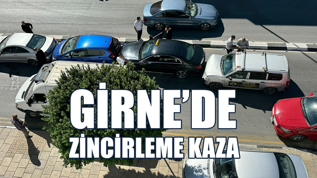 Yolcu Kapısı Açılınca, Yol Ortasında Durdu Kazaya Sebep Oldu