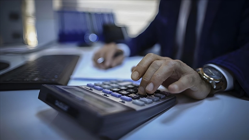 Güney Kıbrıs’ın bütçe açığı 6 milyon euro