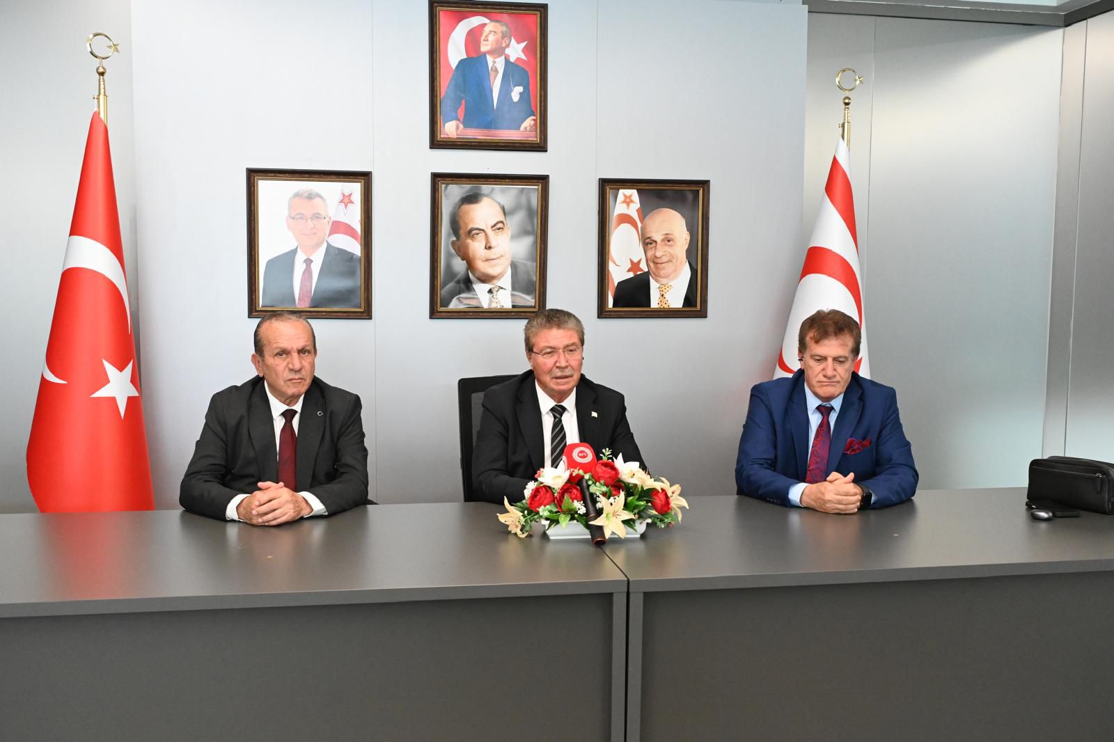 Ünal Üstel: Türkiye ziyareti kapsamında 25 milyar TL'lik mali iş birliği protokolü imzalayacağız