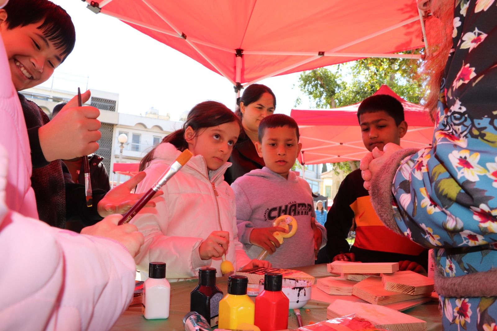 KKTC'de çocukların katıldığı sıfır atık ve geri dönüşüm etkinliği düzenlendi