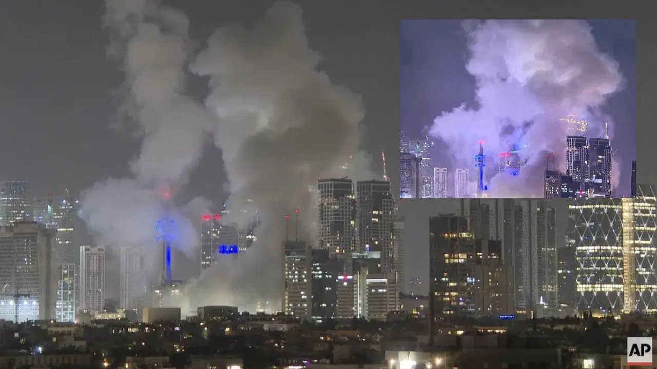 İran füzeleri ateşledi! Tel Aviv duman altında!