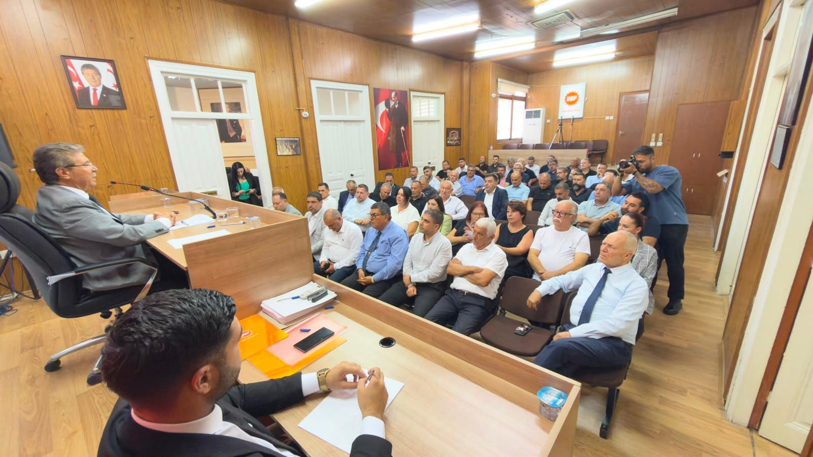 UBP, Lefke ve Yeniboğaziçi belediye başkan adaylarını açıkladı