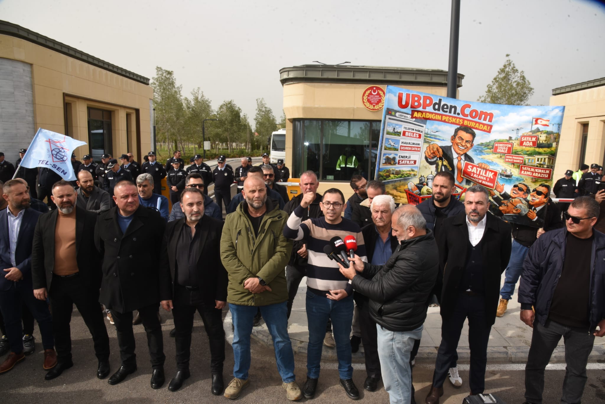 Üredi: Öz varlıklarımız satılmak isteniyor