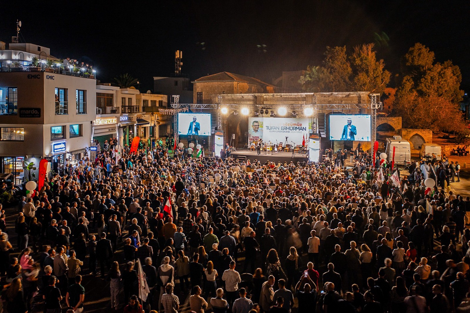 Erhürman: Kimse bu halkın onuruyla oynayamayacak