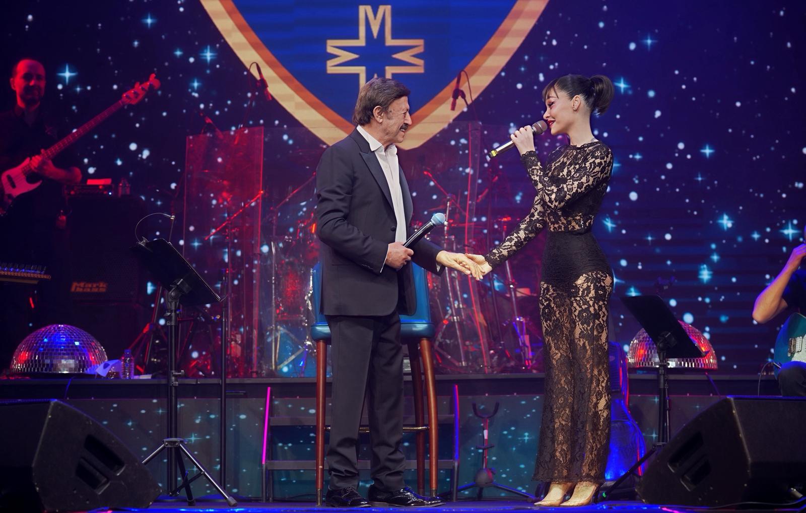 Merit Royal Diamond’da Yılbaşı coşkusu Selami Şahin ve Alya ile zirve yaptı