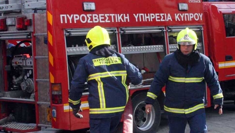 Lefkoşa’nın Rum kesimindeki terk edilmiş iki evde yangın