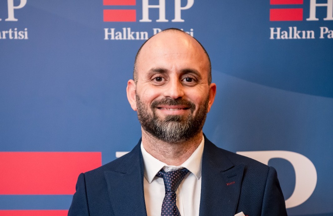 Akbaşak: Halkın kaybettiği güveni yeniden inşa edeceğiz