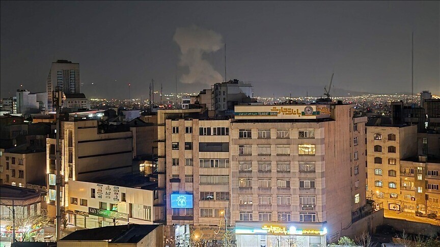 ABD ordusu İran'a hava saldırıları düzenlediğini duyurdu