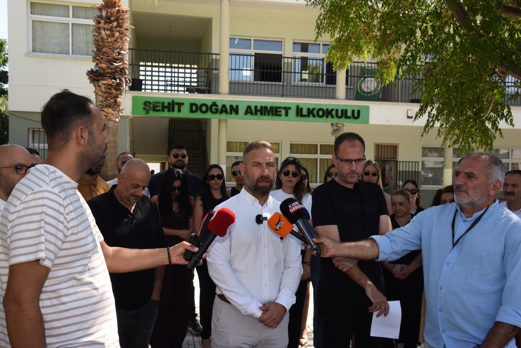 Maviş: Sorunlar çözülmedikçe derslerin başlaması da fark yaratmıyor
