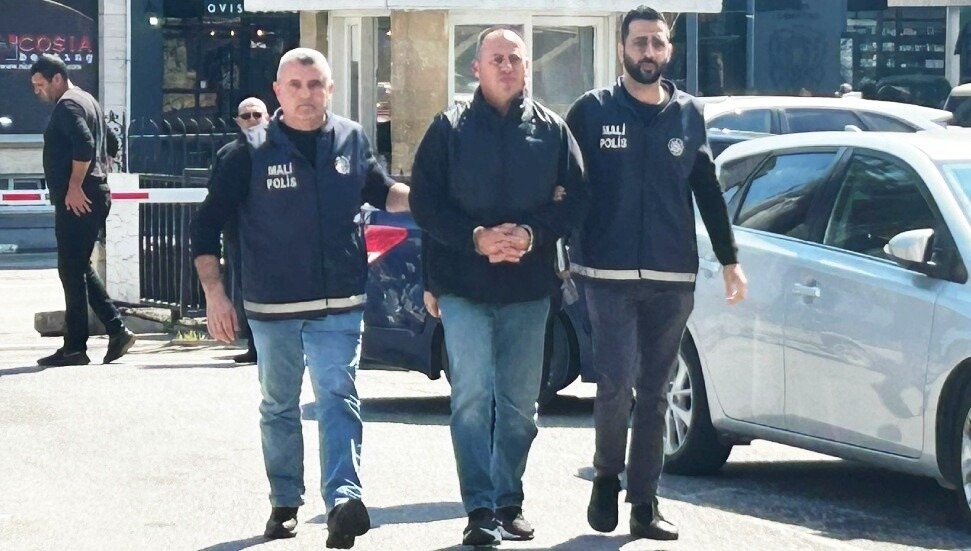 20 davadan yargılanıyor… Eski Polis Müdürü Barış Sel’in duruşması ertelendi