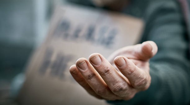 Dilencilik yapan şahıs suçüstü yakalandı