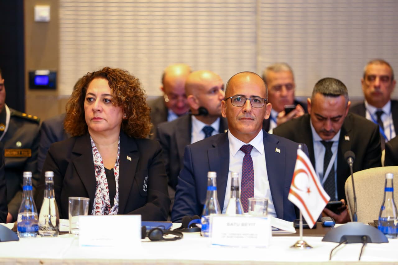 KKTC, Bakü’de düzenlenen TDT Harita Kurumları toplantısında temsil edildi