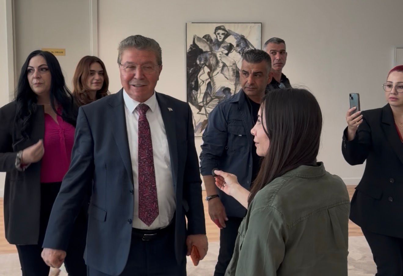 Gözler UBP grup toplantısında… Üstel’den kısa açıklama