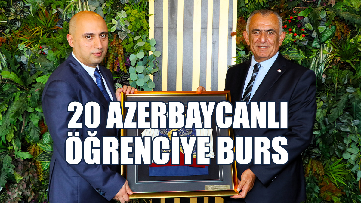 Çavuşoğlu, Azerbaycan Bilim Ve Eğitim Bakanı Amrullayev İle Görüştü