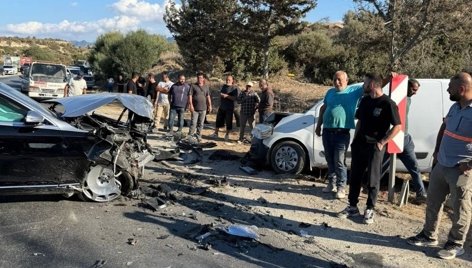 Girne-Tatlısu yolundaki kazanın detayları belli oldu: 2 yaralı…
