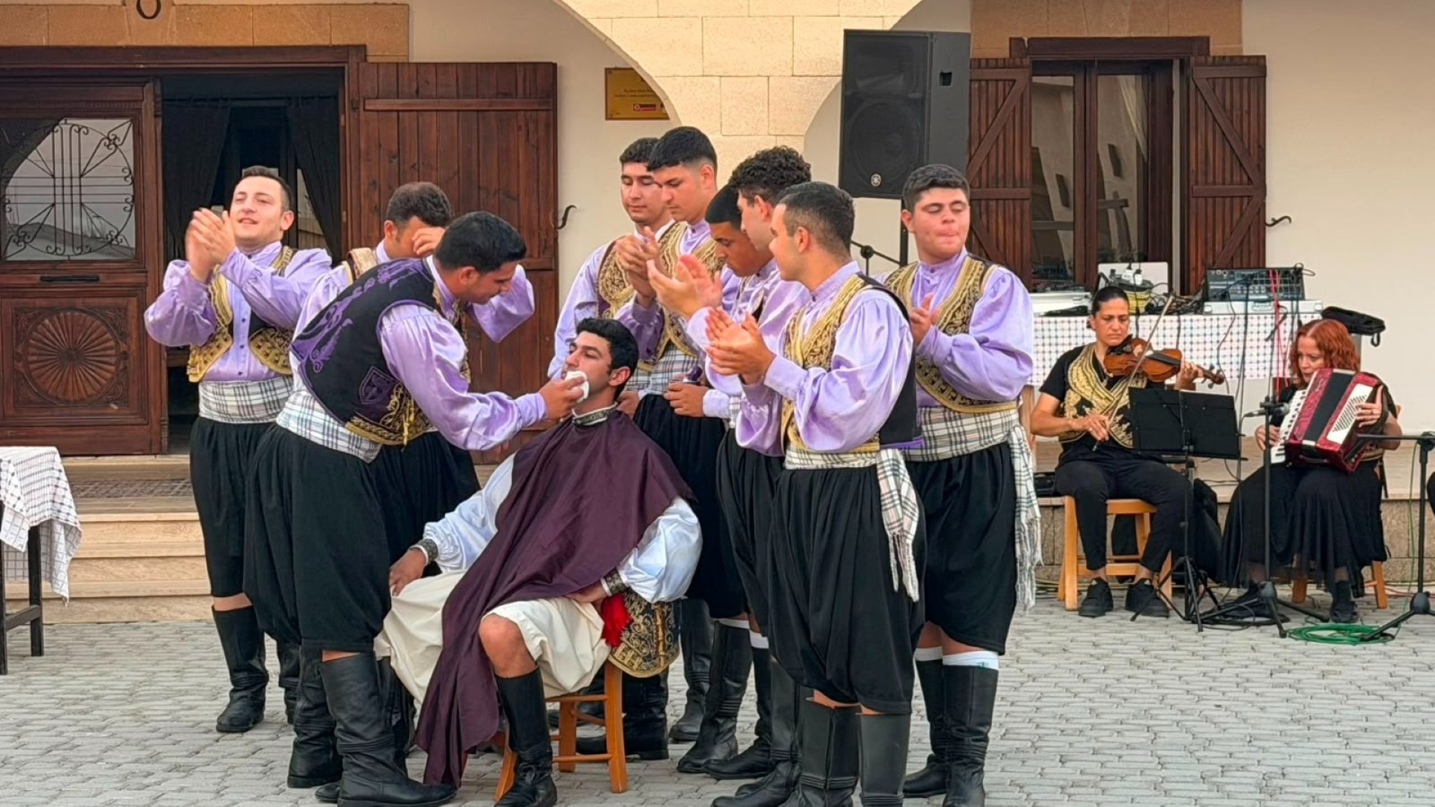 İskele Festivali'nde Geleneksel Kıbrıs Türk Gecesi