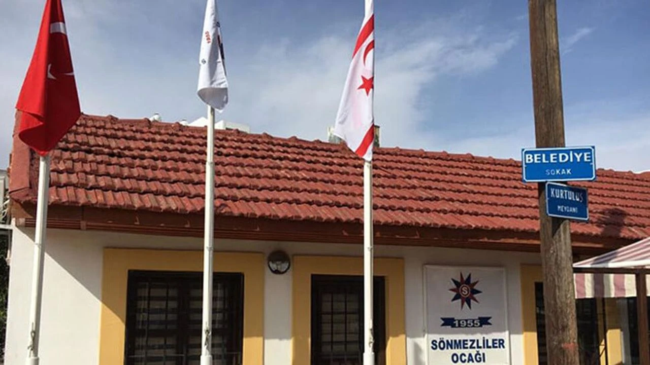 Sönmezliler Ocağı, AP’nin anıt kararını eleştirdi: Ada’da barış ortamını zehirlemekte