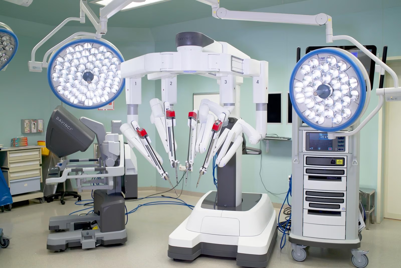 Nalbantoğlu'nda akciğer kanseri ameliyatlarında robotik cerrahi dönemi