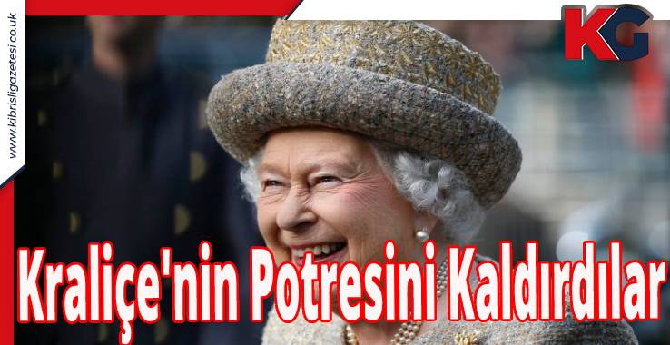 Kraliçe'nin Potresini Kaldırdılar
