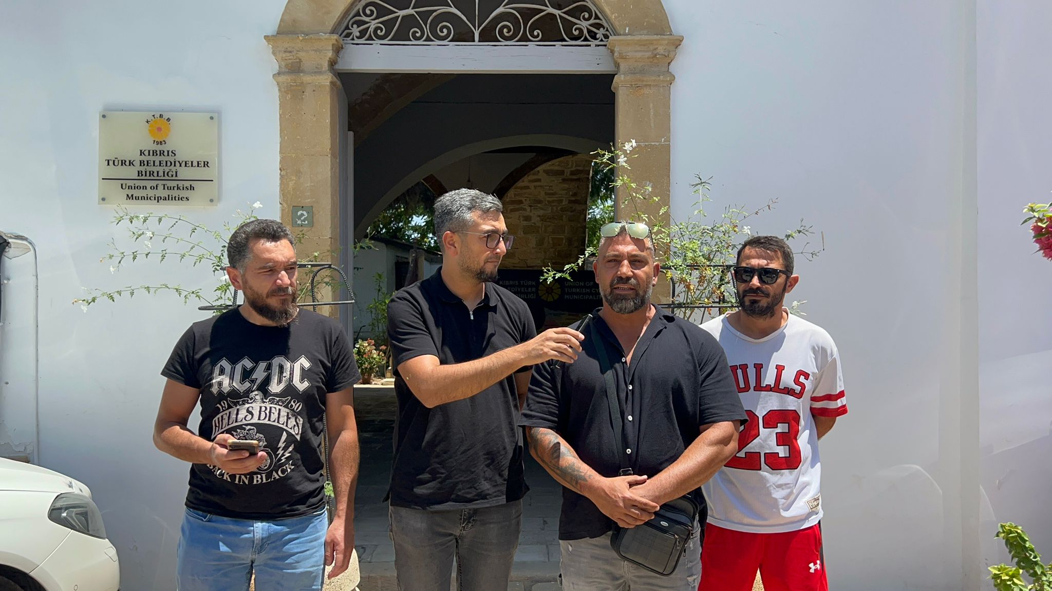 Halk denize girmek istiyor, Belediyeler Birliği sessiz!