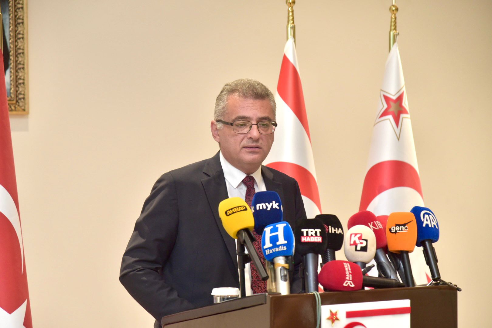 Erhürman’dan “telefon görüşmesi” iddiasına ilişkin açıklama…