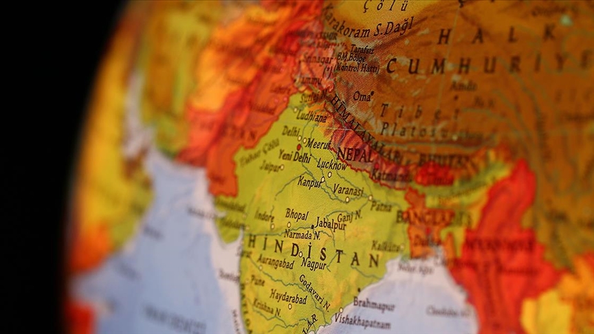 Çin ile Hindistan arasında 5 yılın ardından ilk kez direkt uçuş yapıldı