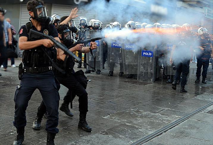 Türkiye’de neler oluyor? Adım adım ilerleyen otokrasi…