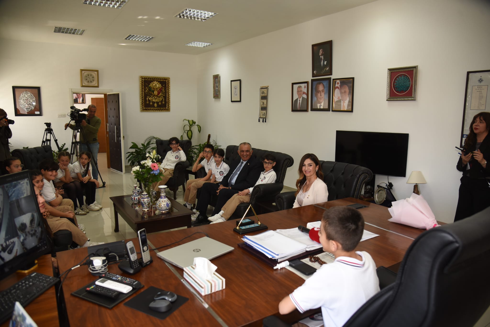 Çavuşoğlu makamını Hasan Basmaz’a devretti: Tüm devlet okullarımızı özel okullarla yarışacak seviyeye getirirdim