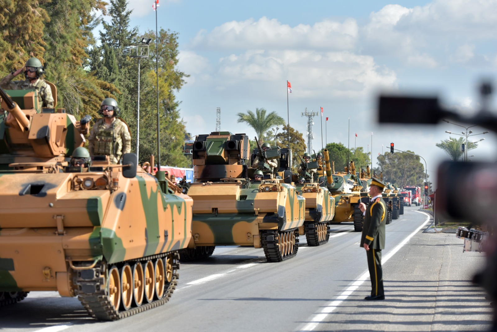Dr. Fazıl Küçük Bulvarı pazar günü trafiğe kapatılacak