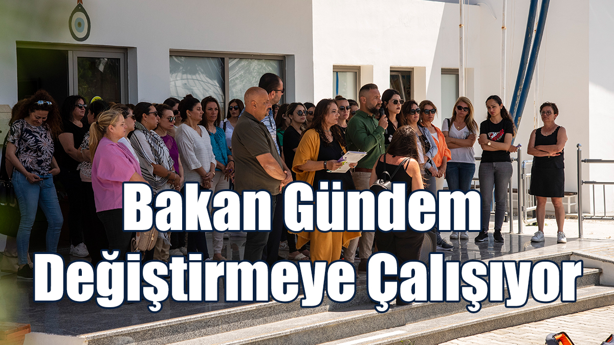“Bakan Özel Okullara Karşı Aciz… Gündem Değiştirmeye Çalışıyor”