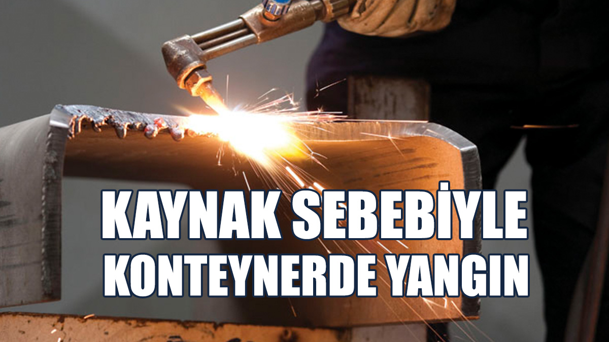 Elektrik Dağıtım Panosu Ve Raflar Zarar Gördü