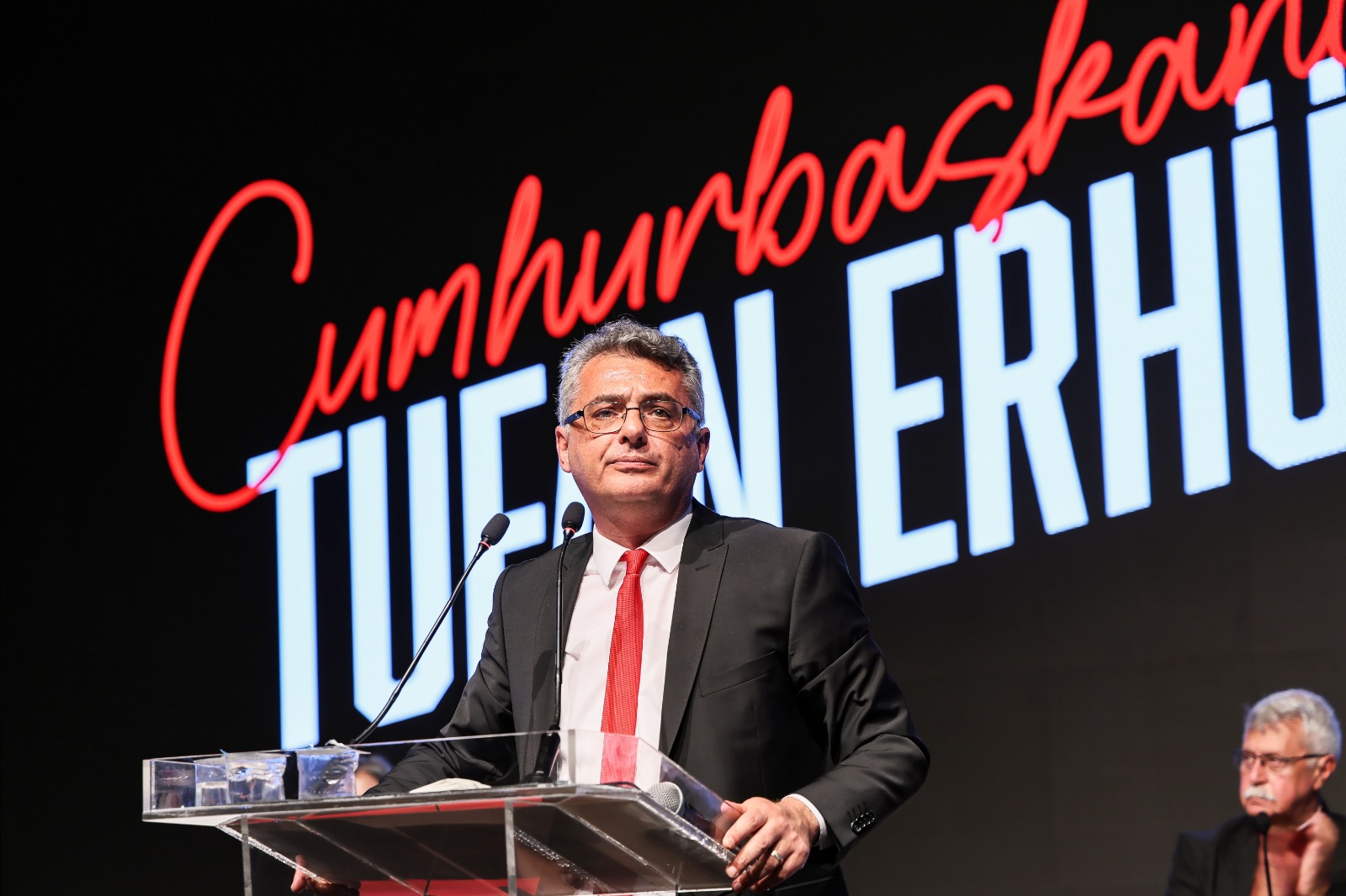 Erhürman: Cumhurbaşkanlığı, Kıbrıs Türk halkının hak ve çıkarlarını dünyanın dört bir yanında korumalı