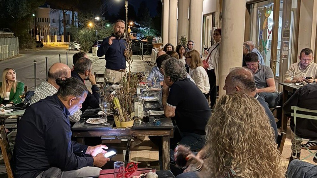 Maviş: Bu adada barış, eğitimle mümkündür