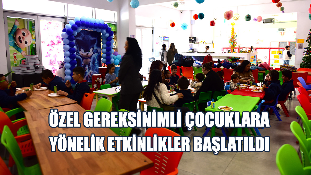 Eğlence Sonrası Çocuklara Balon Hediye Edildi