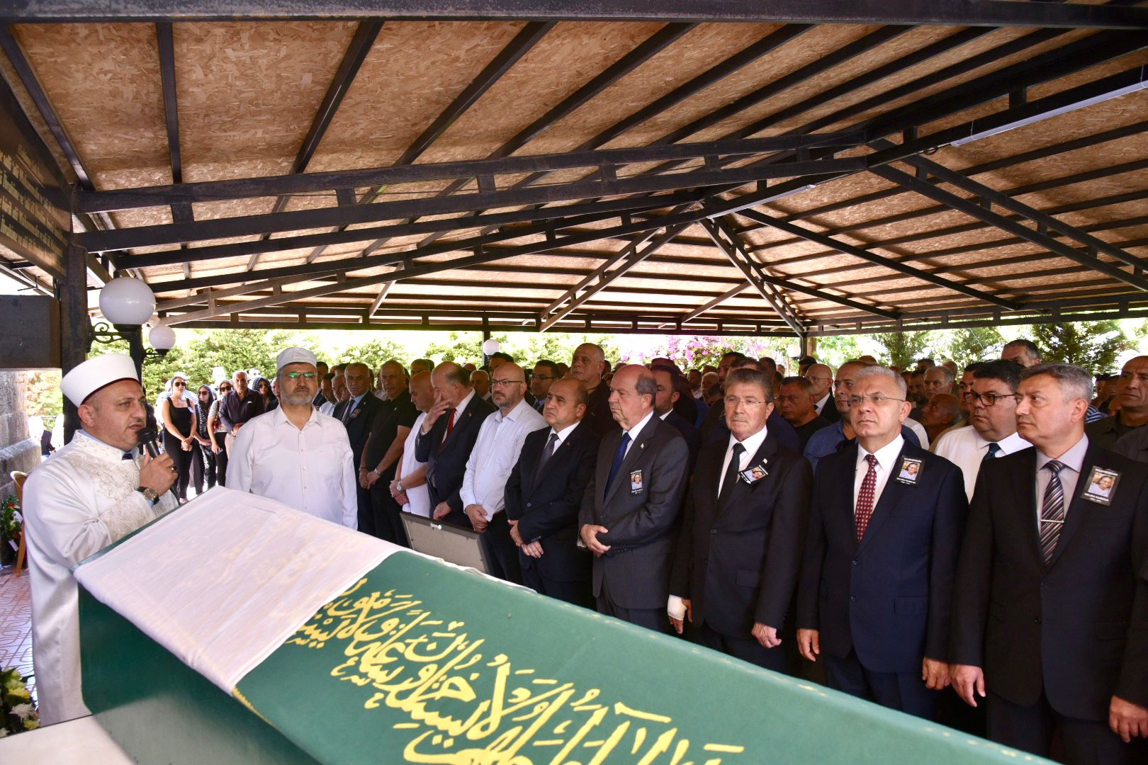 Üstel'in ablası Selma Kumova, son yolculuğuna uğurlandı