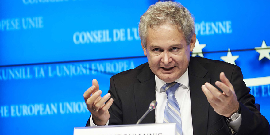 “Erhürman’ın seçilmesi Kıbrıs sorununda değerlendirilmesi gereken bir çatlak açtı"