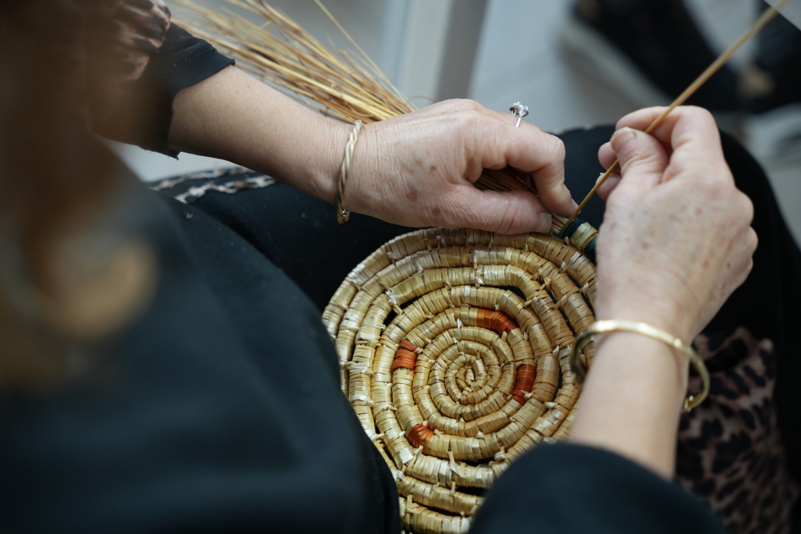 “Yavaşla, üret, yaşa” ile kadın emeği hayat buluyor