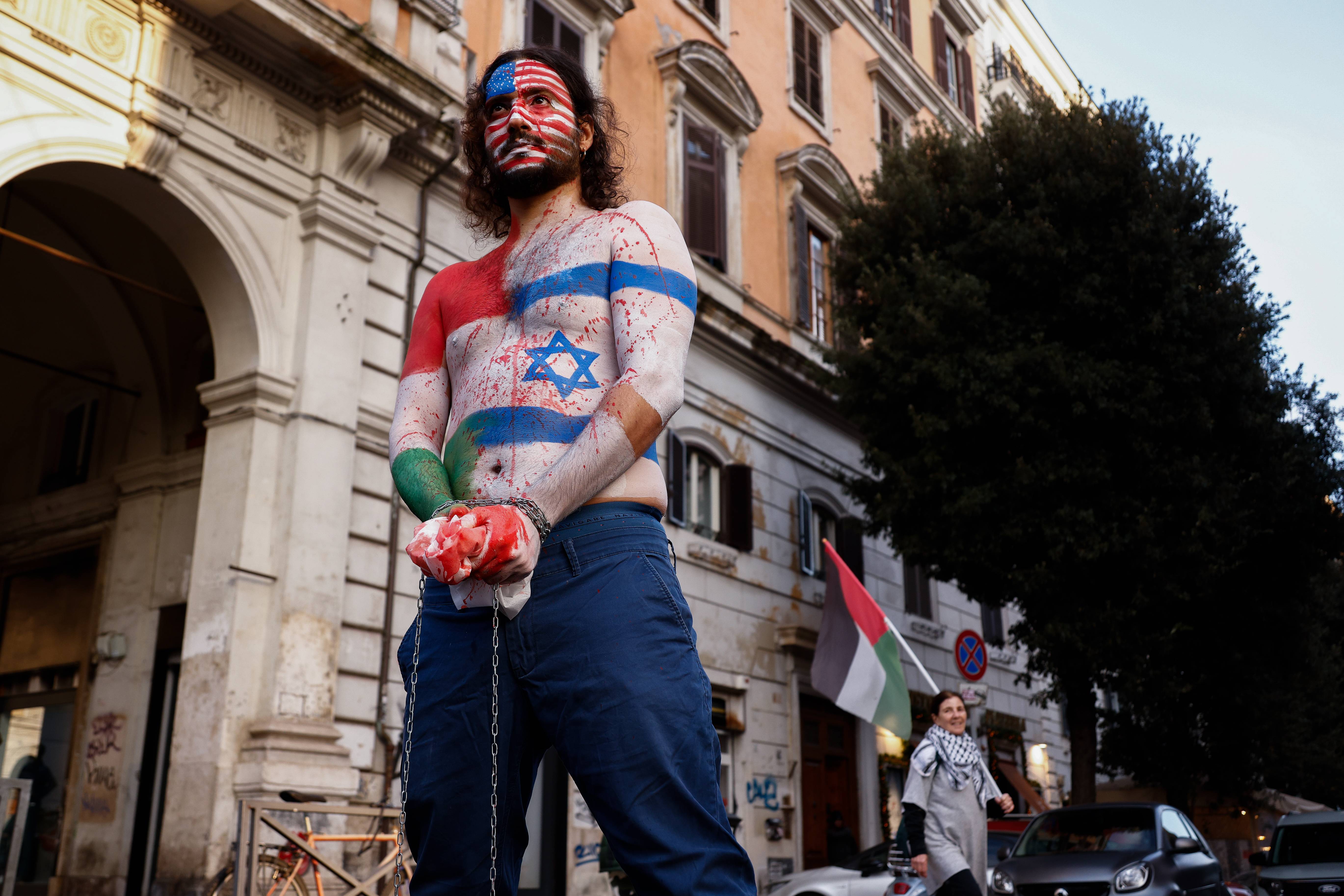 İtalya'da "Filistinlilere yönelik soykırım dursun" yürüyüşü yapıldı