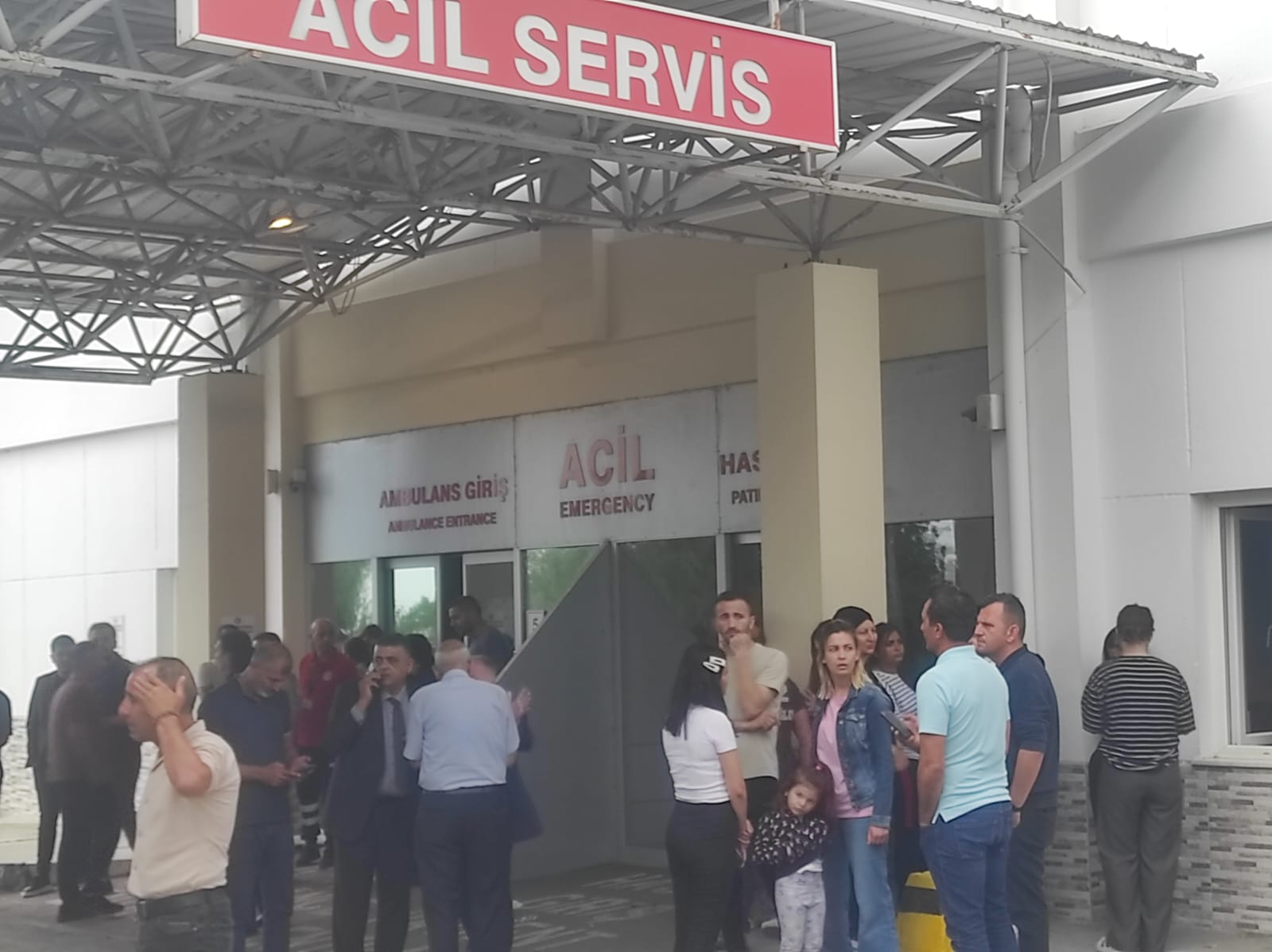 Toroslu: Devrilen otobüsteki 20 öğrenci sağlık kontrolünden geçiriliyor, hayati tehlikesi olan yok